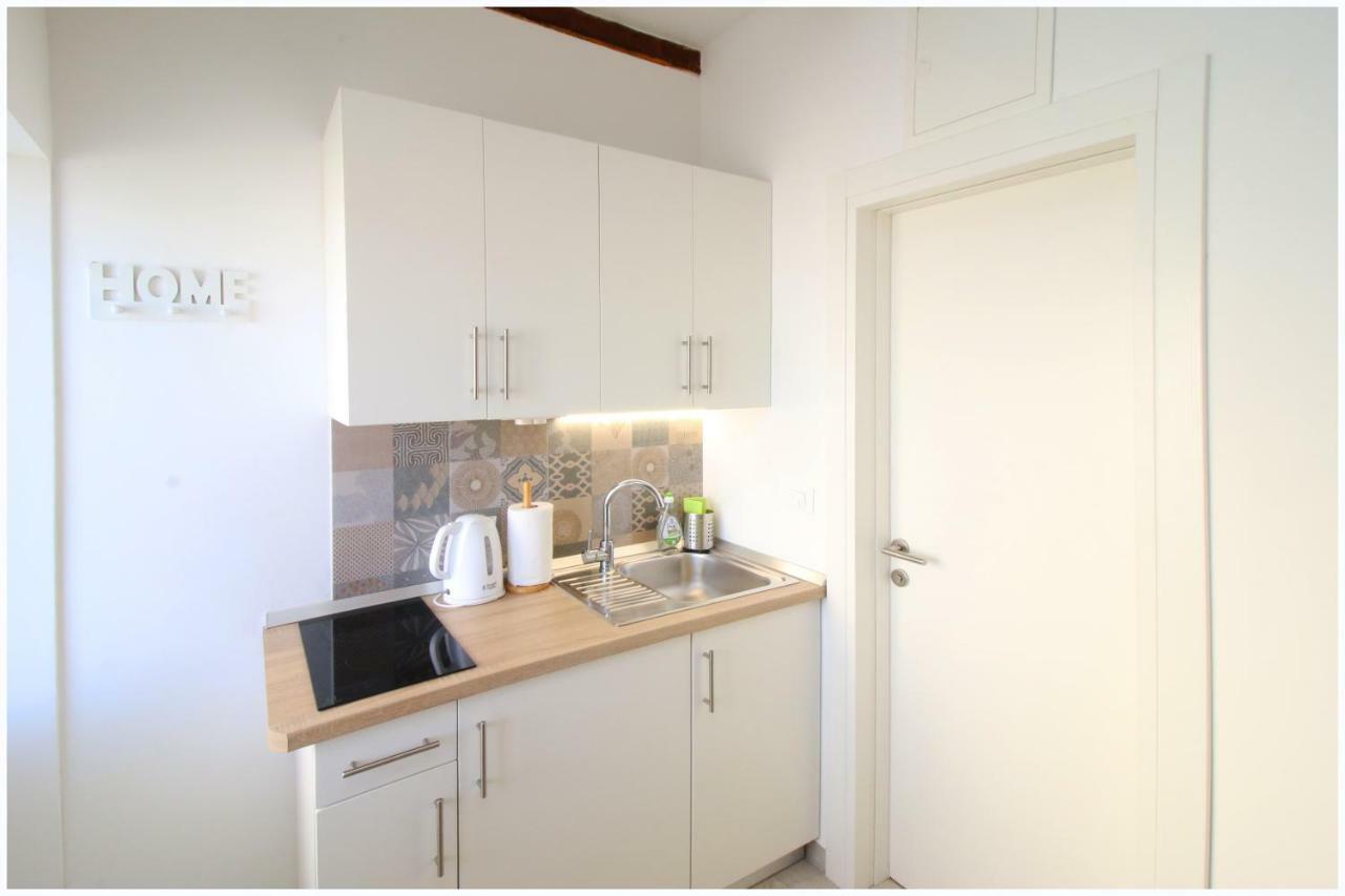 Apartmani Baranovic Primošten Extérieur photo