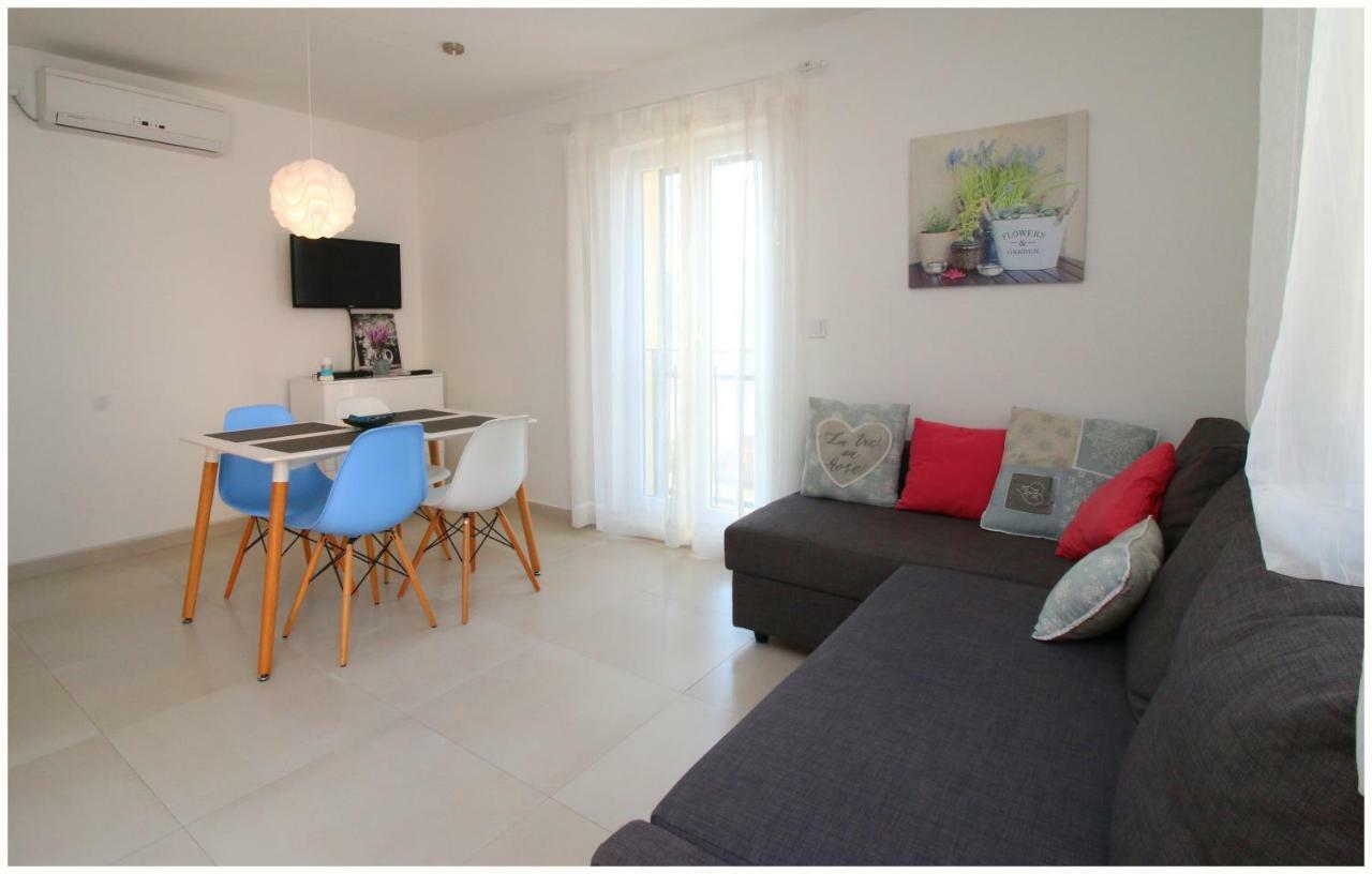 Apartmani Baranovic Primošten Extérieur photo